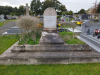 image_Nettoyage tombe et bacs plante